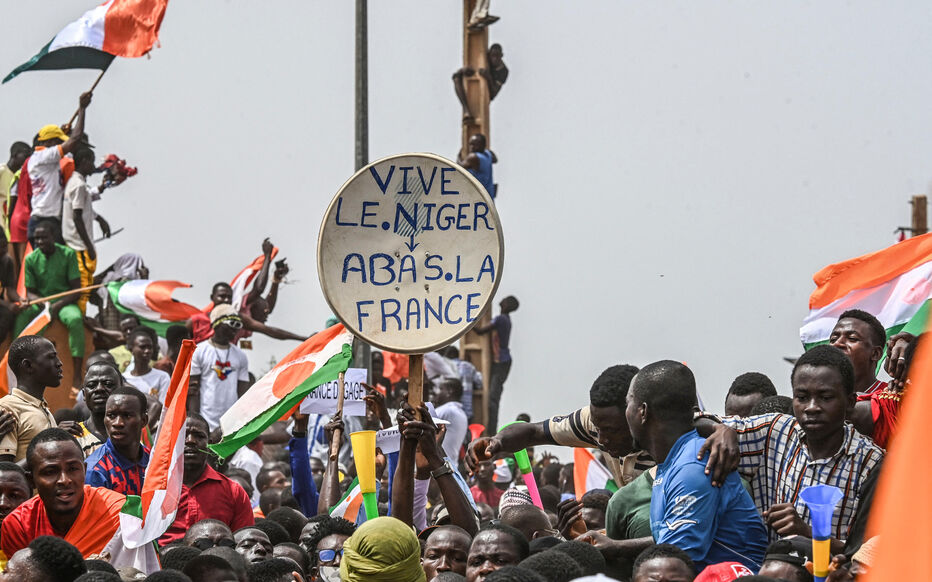 Niger : des manifestations permanentes face aux soldats français cloîtrés dans leur base